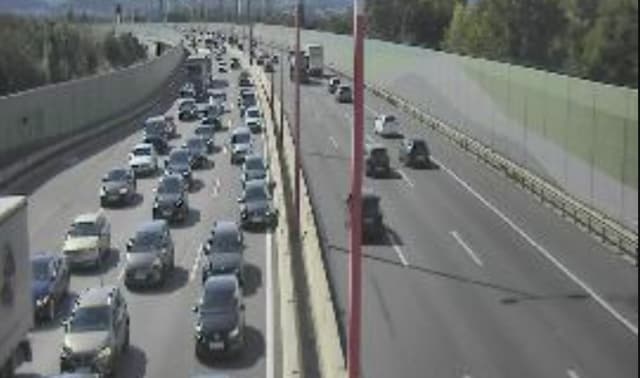 Viyana'da A23 Otoyolu'nda Zincirleme Kaza: Kilometrelerce Trafik Oluştu